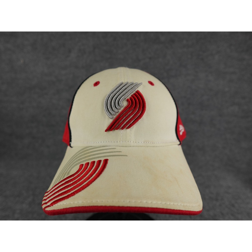 Portland Trail Blazers New Era Baseball Cap Cream Red Embroidered Logo NBA